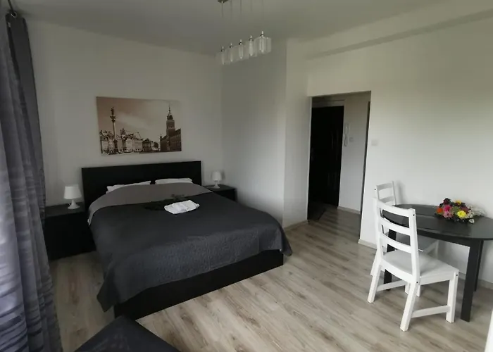 Royal Way Snug - Old Town